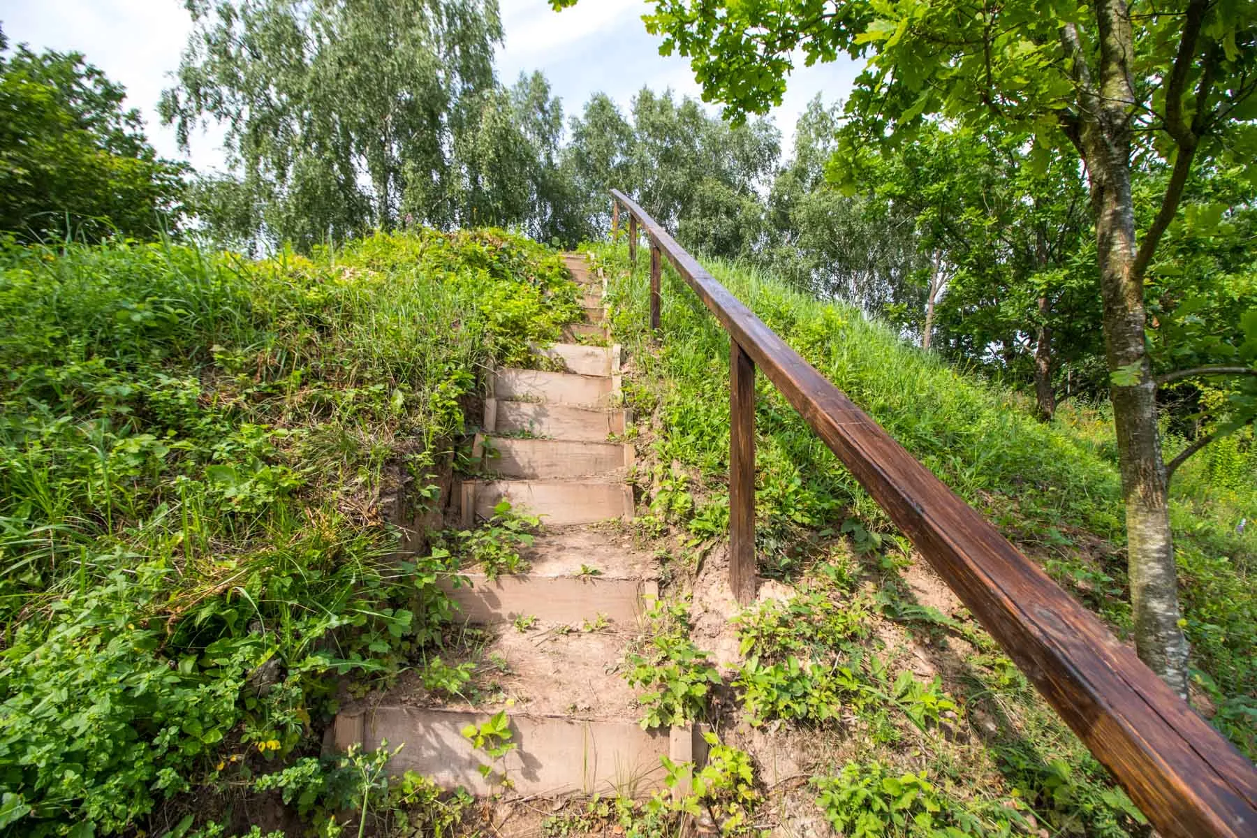 Lepšiškių piliakalnis