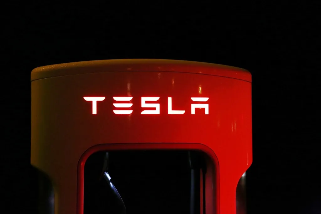 Kaunietis dirba įmonėje „Tesla“