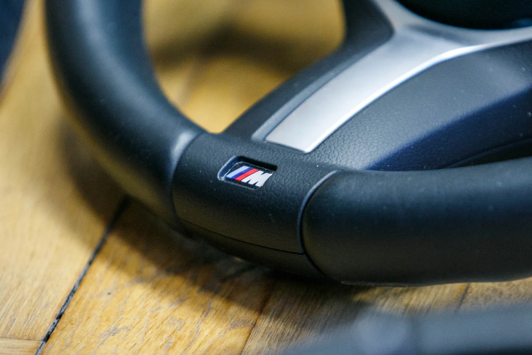 Vogtos „BMW“ dalys