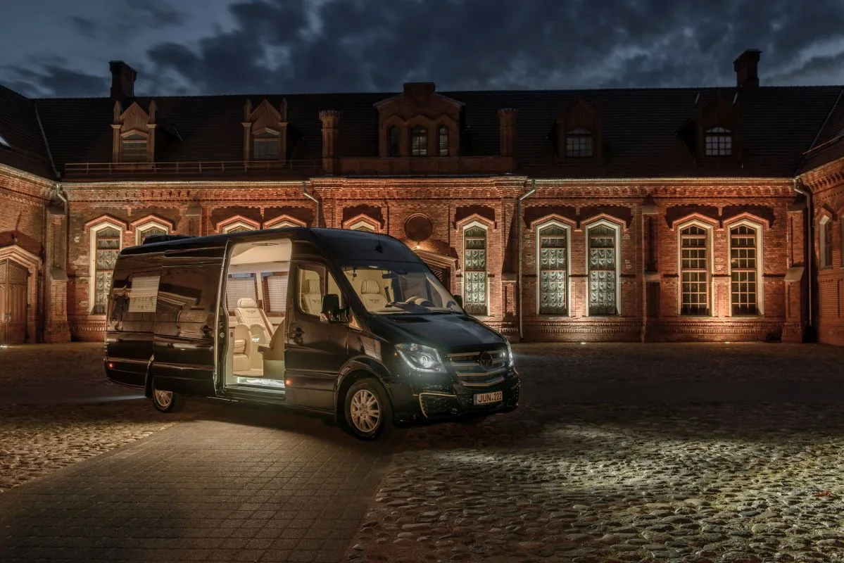 Prabangus „Vip Trips“ mikroautobusas