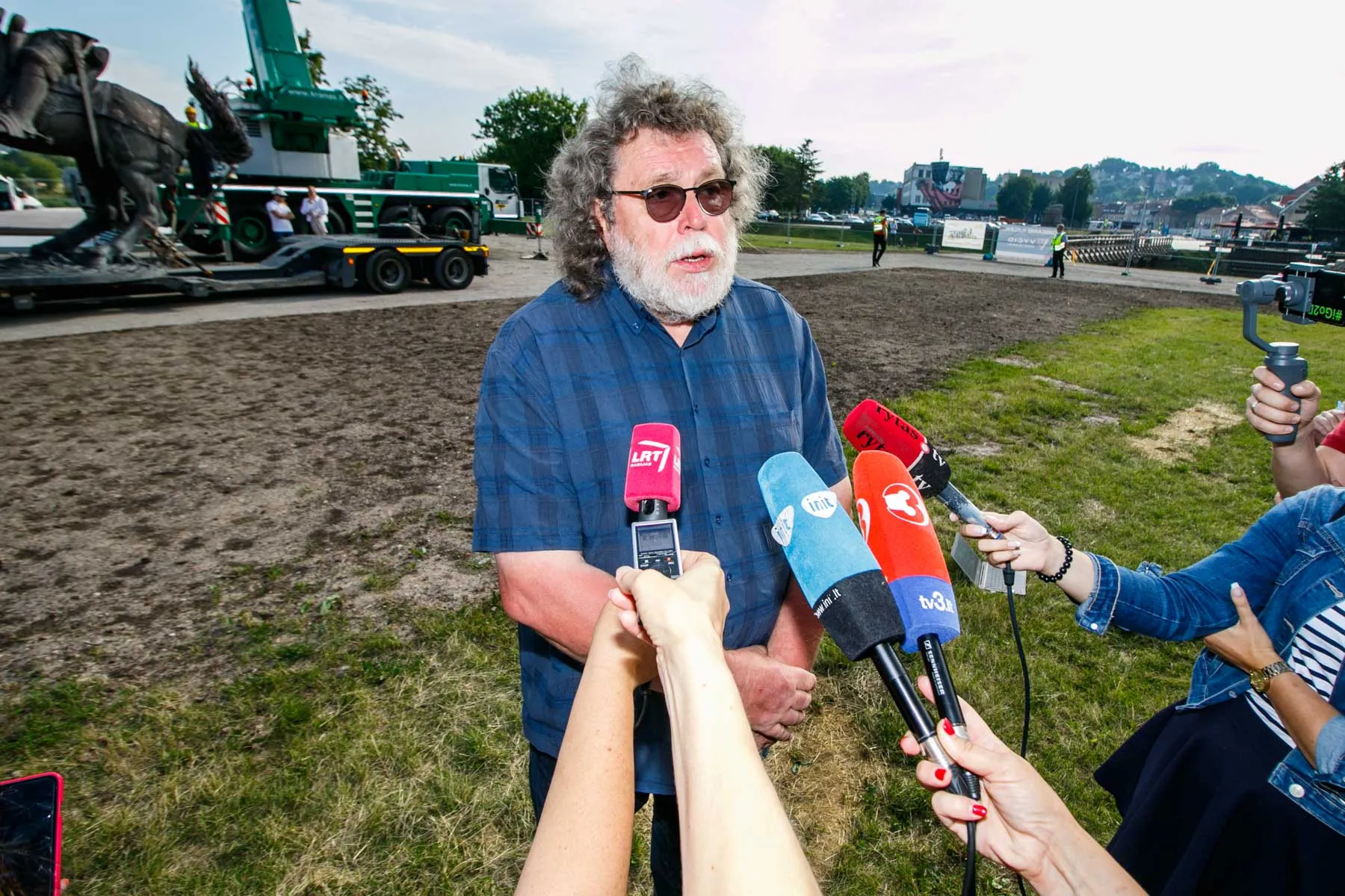 Į Kauną atvežta Vyčio skulptūra