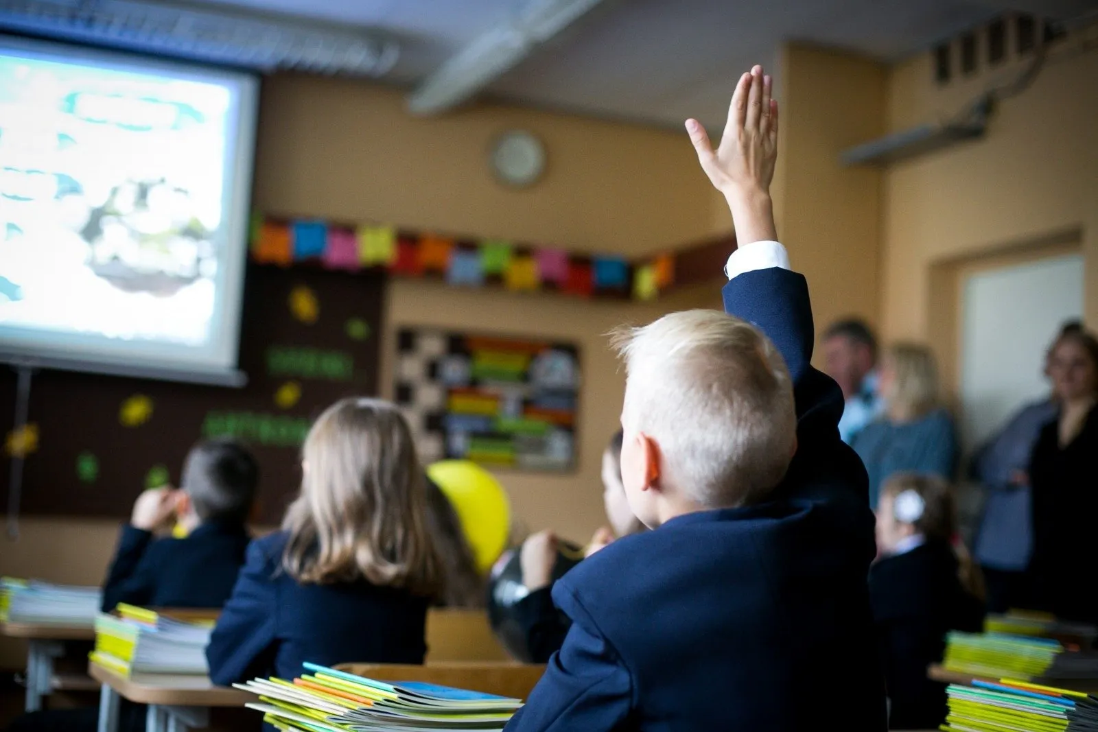 Pradinių klasių moksleiviai