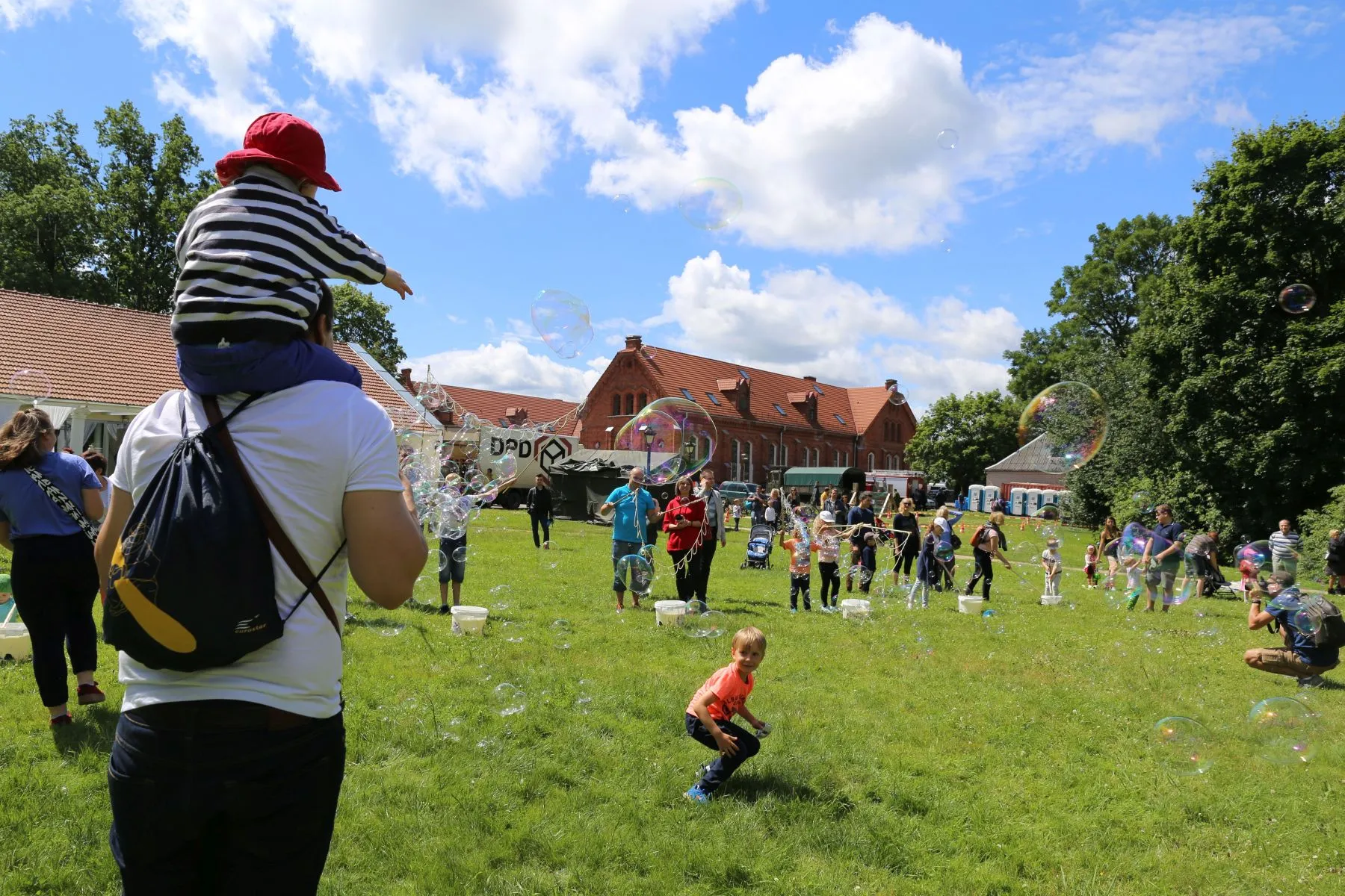 Šimtmečio šeimų festivalis Raudondvaryje