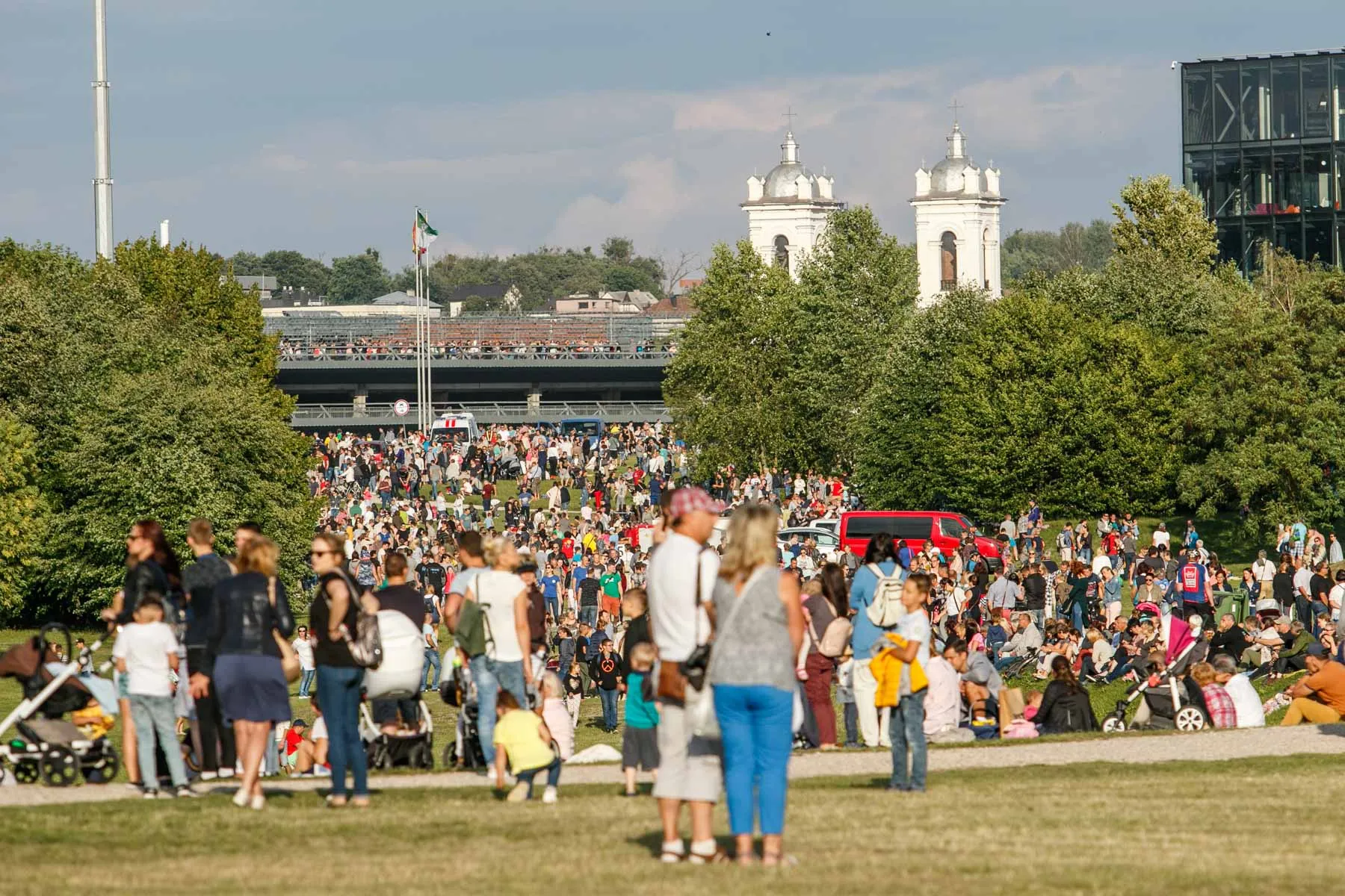 100 karštų oro balionų fiesta