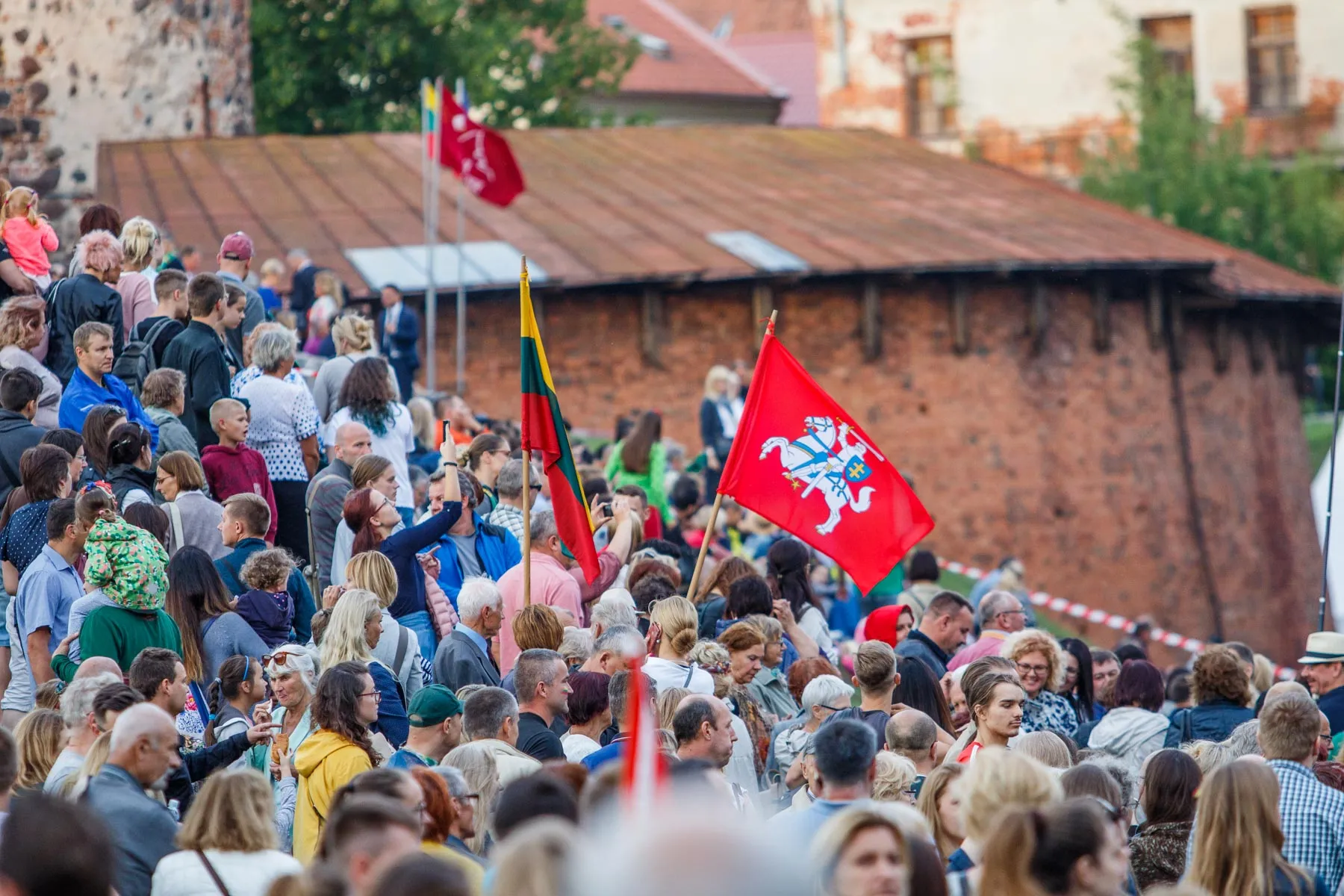 Tautiškos giesmės giedojimas