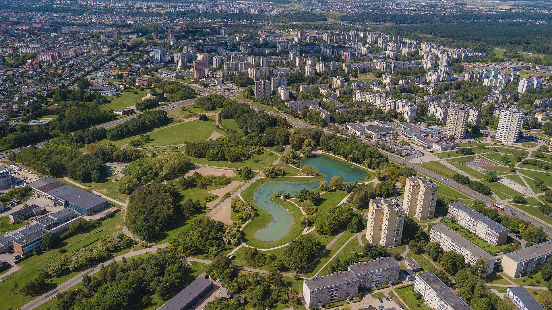 Rekonstruotas Kalniečių parkas