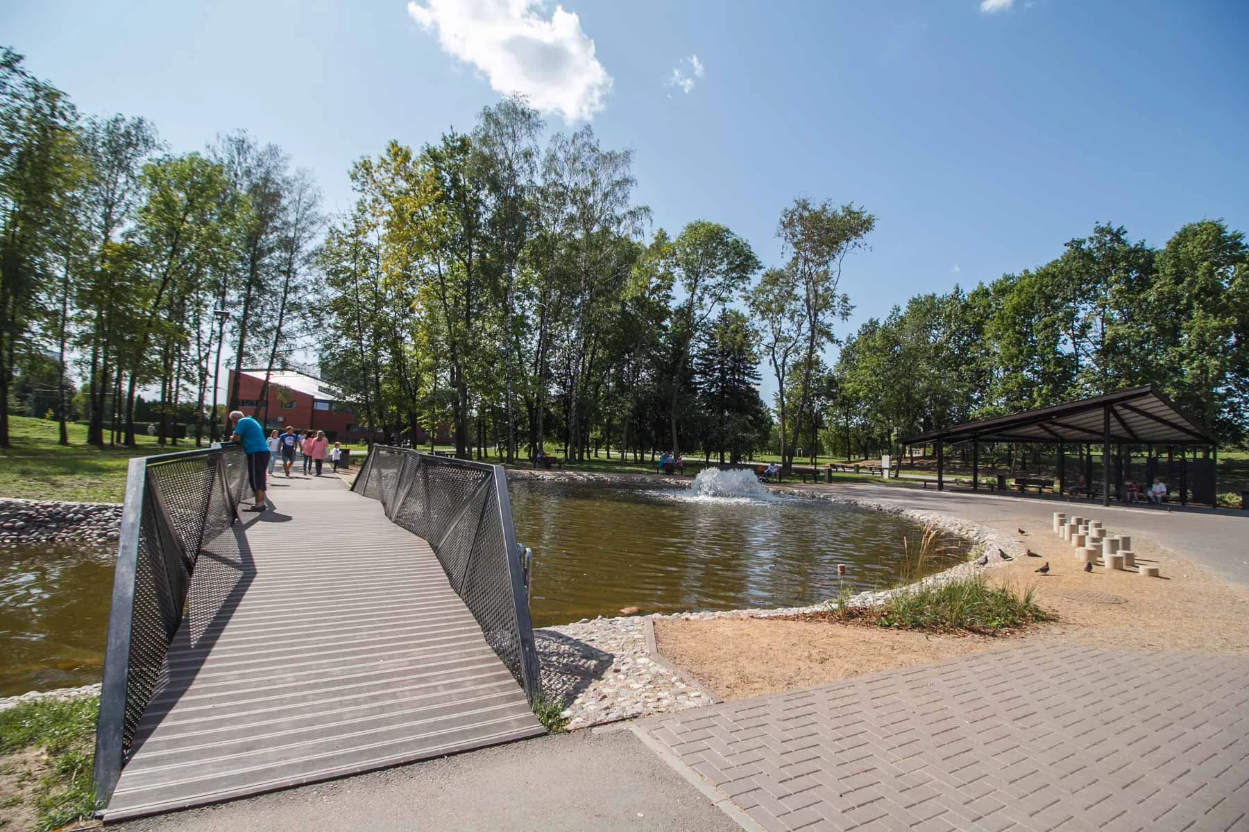 Rekonstruotas Dainavos parkas