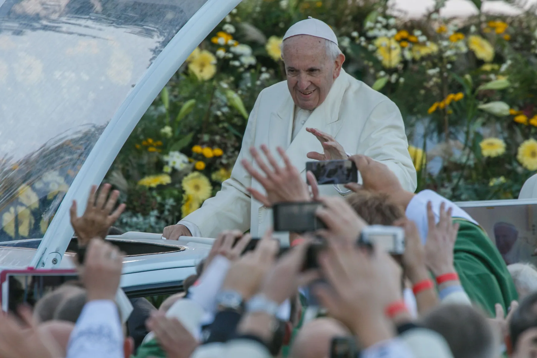 Popiežiaus aukojamos šv. Mišios Santakos parke