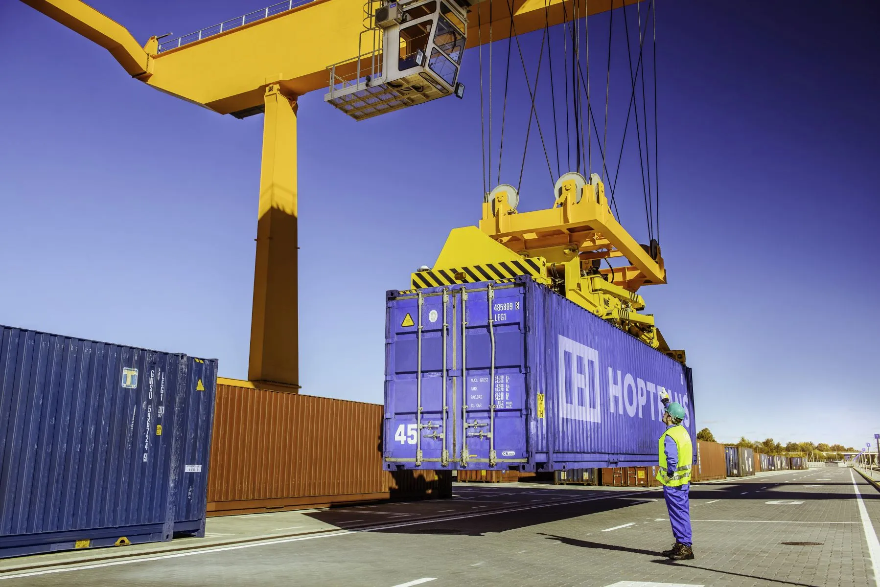 „Fukuyama Transporting“ pradeda bendradarbiauti su „Hoptrans“