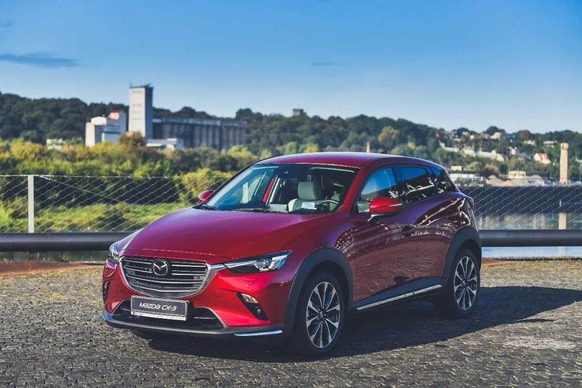 Naujoji „Mazda CX-3“