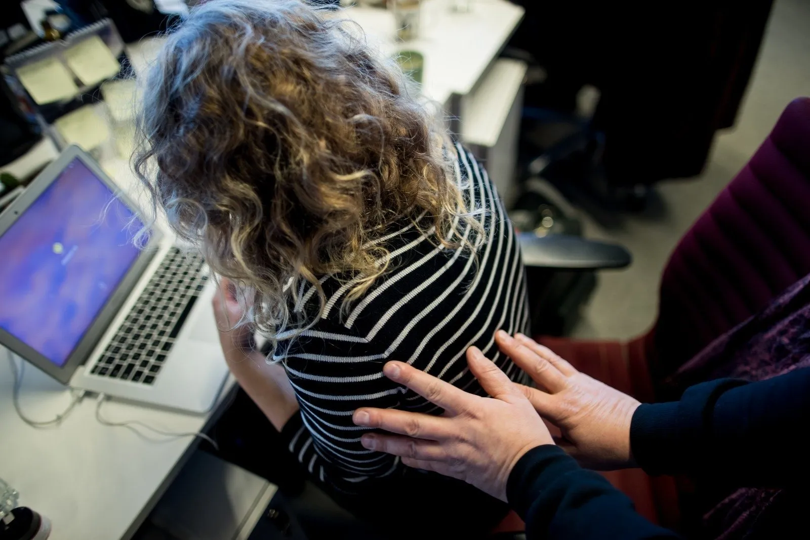 Darbovietė, darbo kultūra, seksualinis priekabiavimas