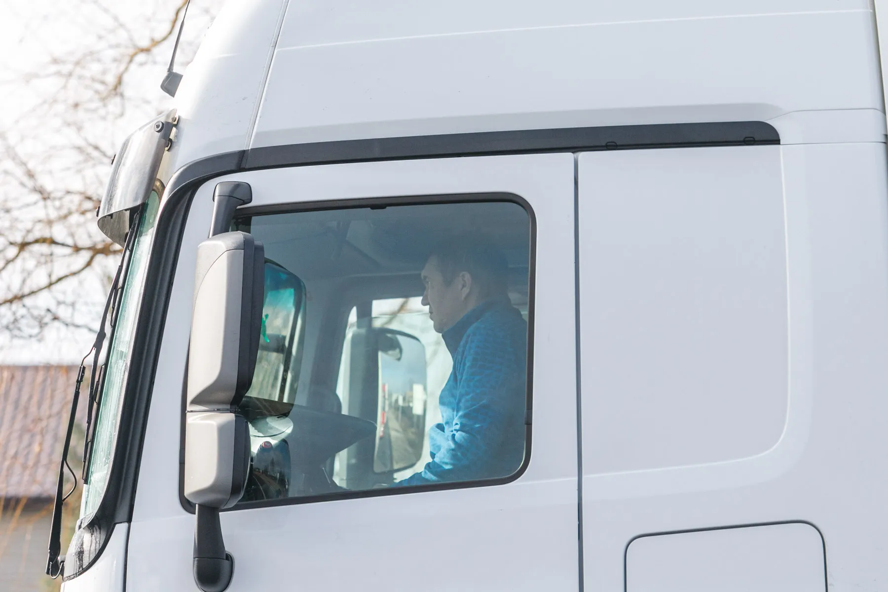 Sunkvežimių spūstis Karmėlavoje