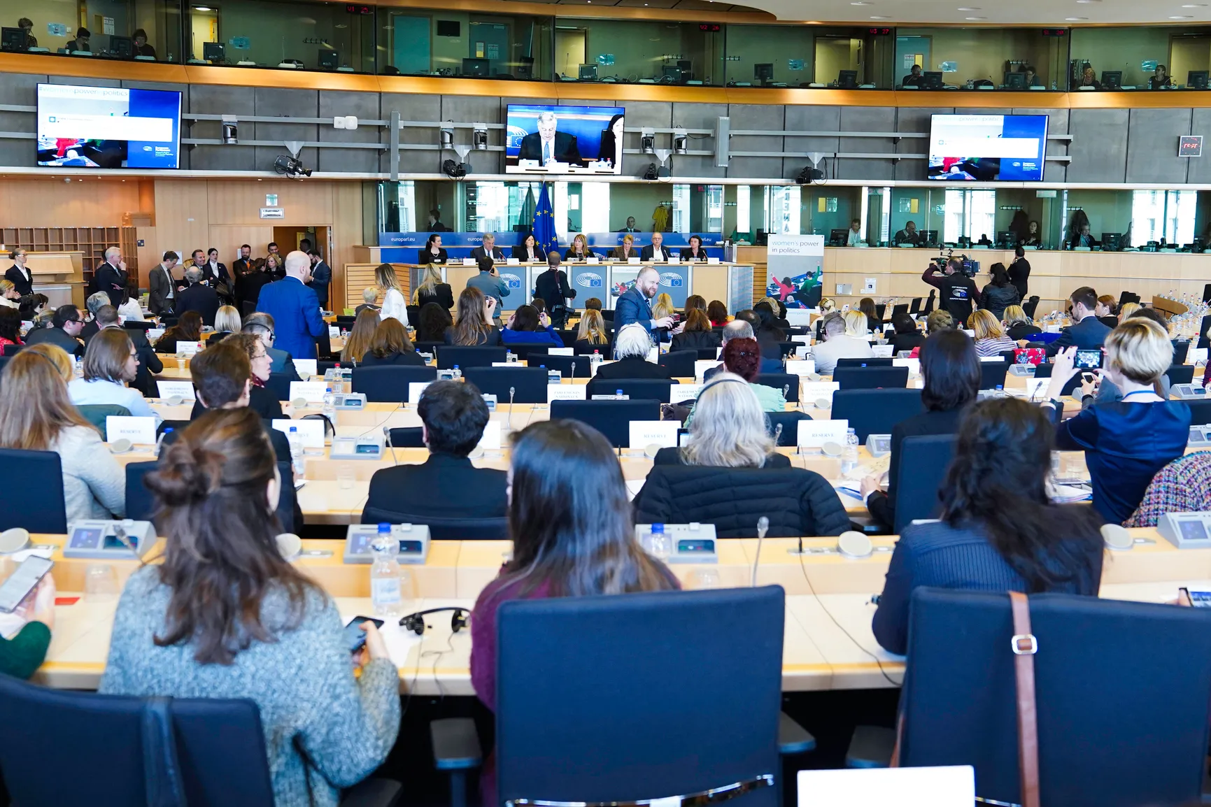 Moters dienai skirtas seminaras Europos Parlamente – „Moterų galia politikoje“