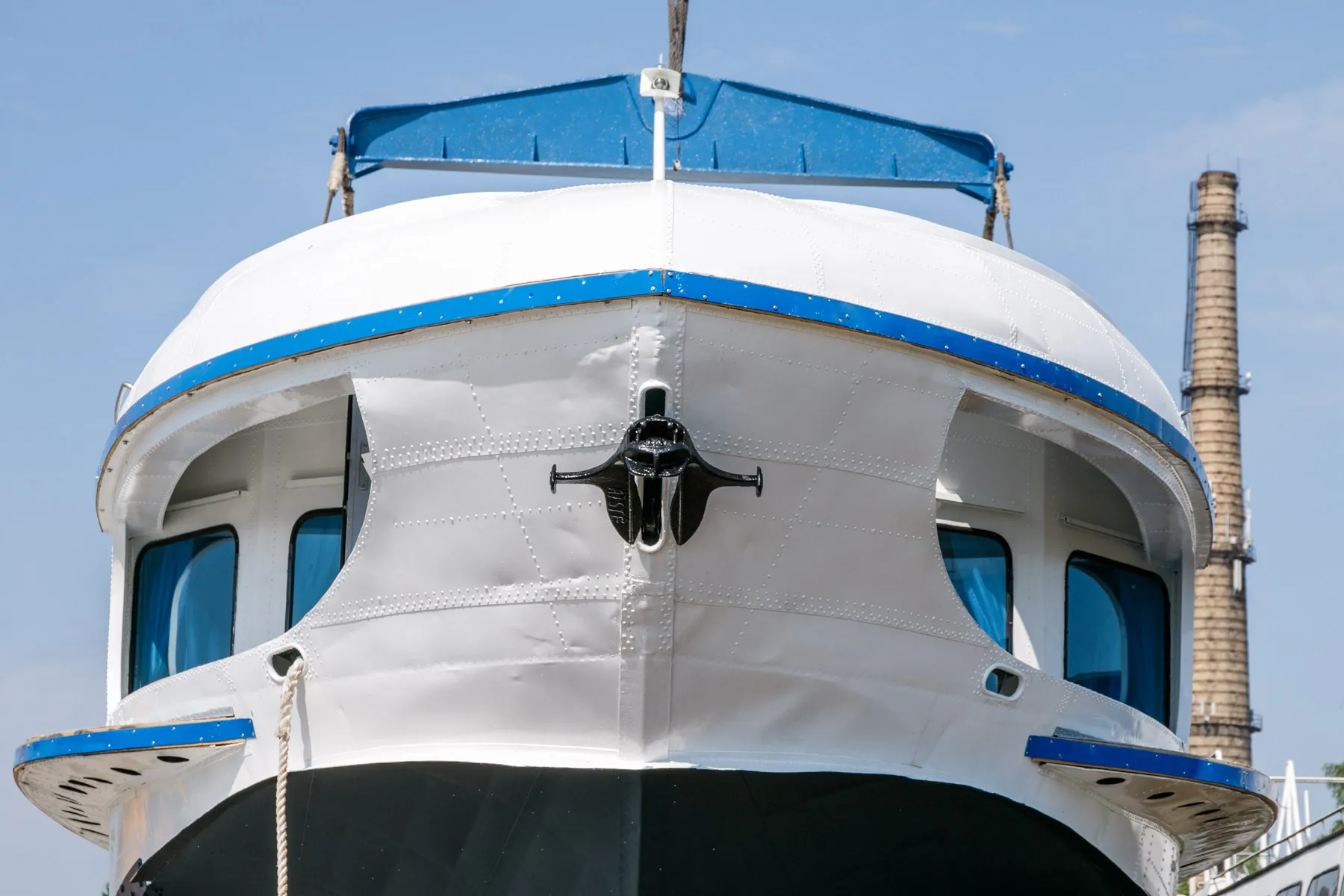 Kaune į Nemuną nuleistas laivas „Raketa“