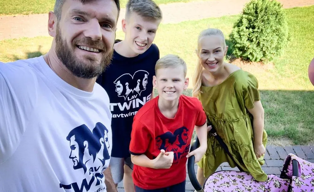 Darjušo Lavrinovičiaus šeimoje gimė duktė