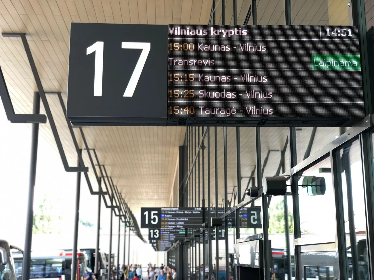 Kauno autobusų stoties keleiviai