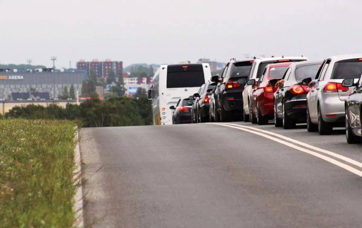 Eilės prie Smiltynės perkėlos