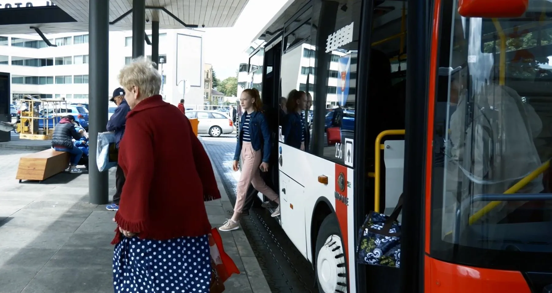 Autobusu į Birštoną