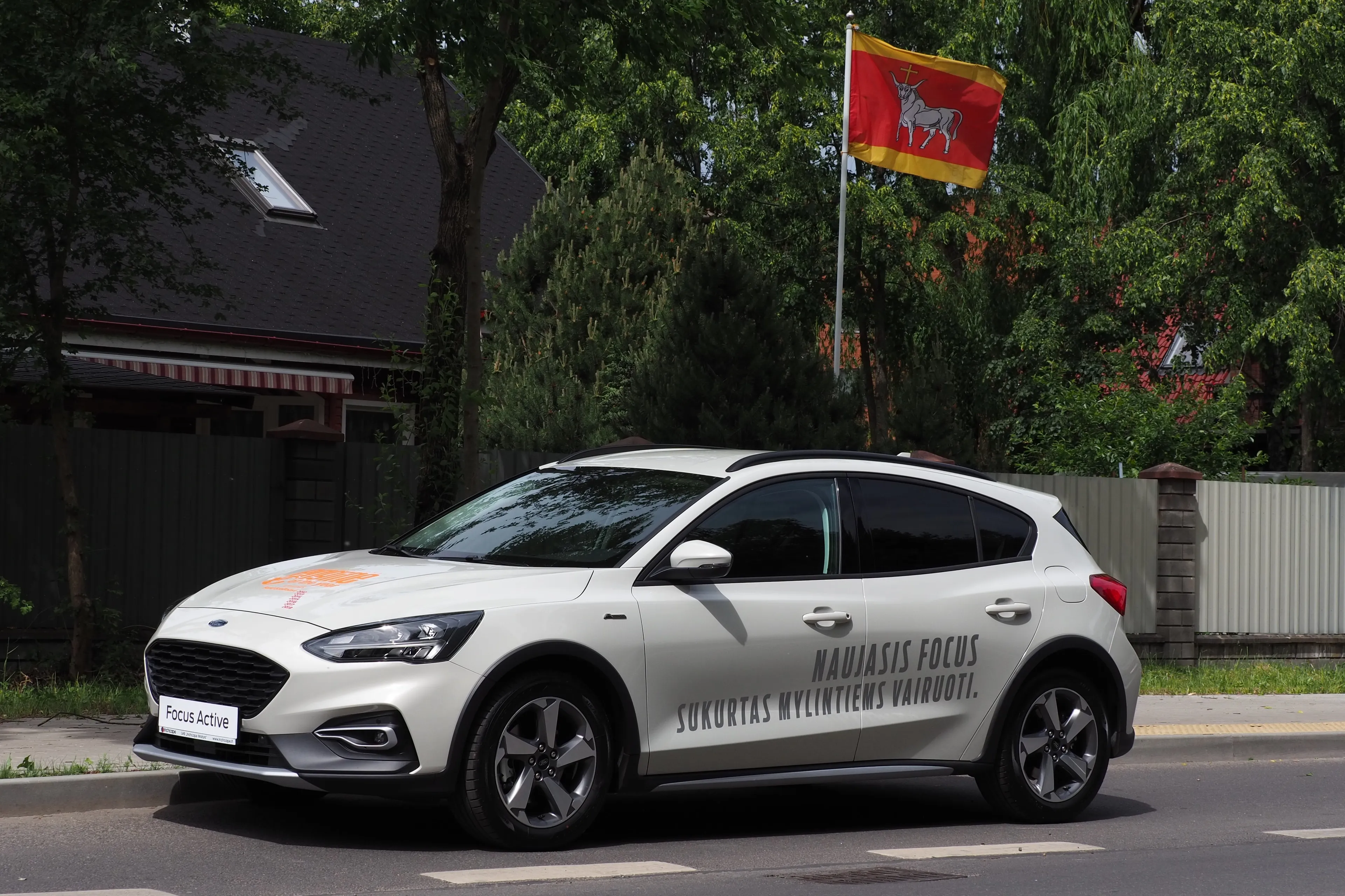 „Ford Focus Active“