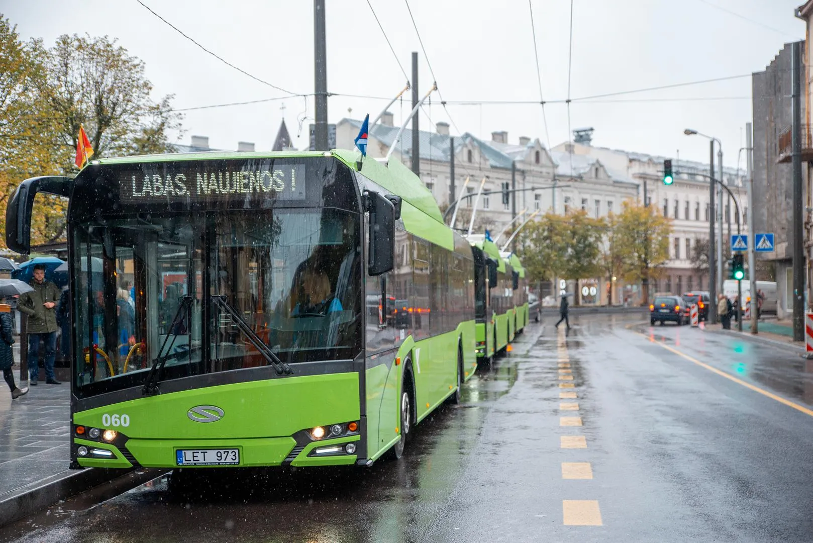 Kaune pristatyti nauji „Solaris“ troleibusai