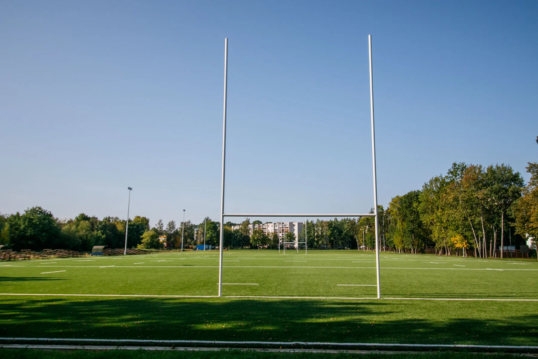 Partizanų gatvėje atnaujinta regbio aikštelė