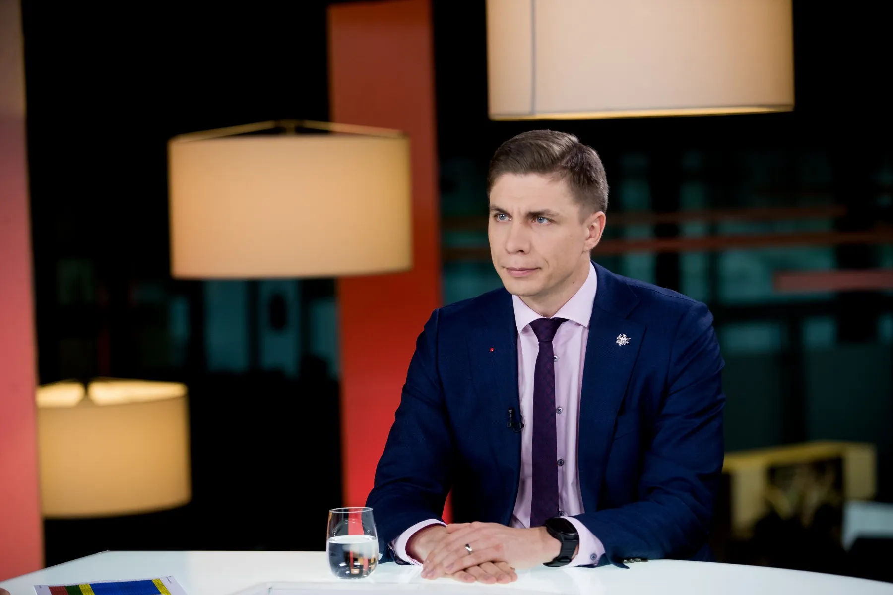 VTEK imasi M. Sinkevičiaus „čekiukų“