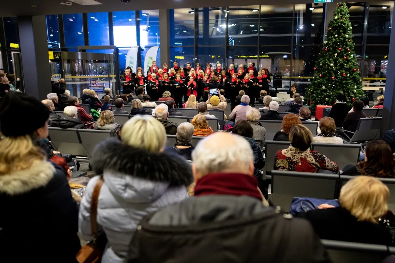 Koncertas Kauno autobusų stotyje