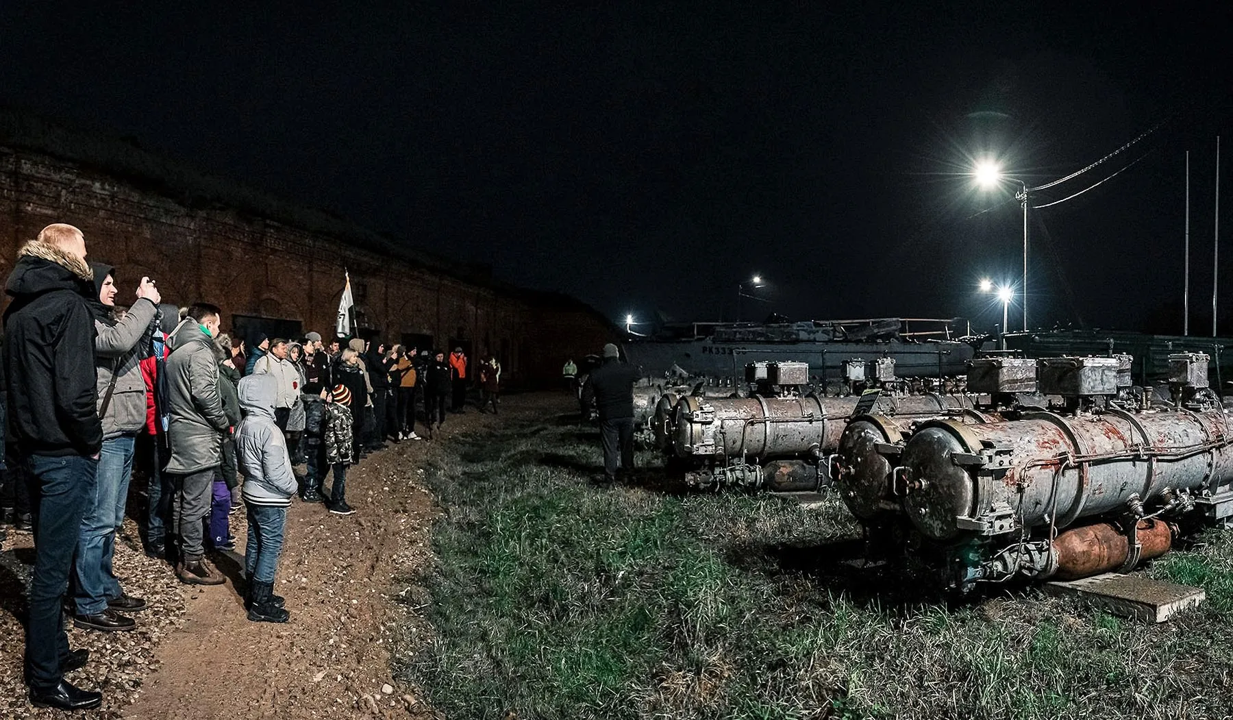 Karo technikos ekspozicijos pristatymas ir Sausio 13-osios minėjimas VI forte