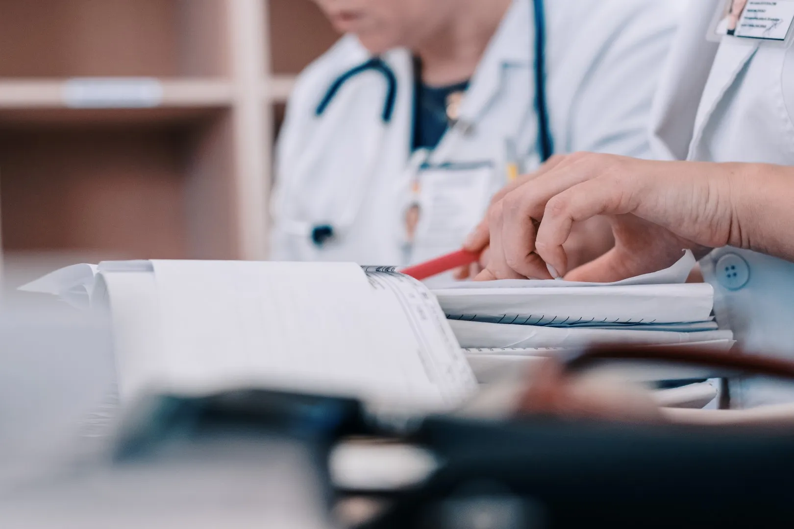 ligoninė, gydytojas