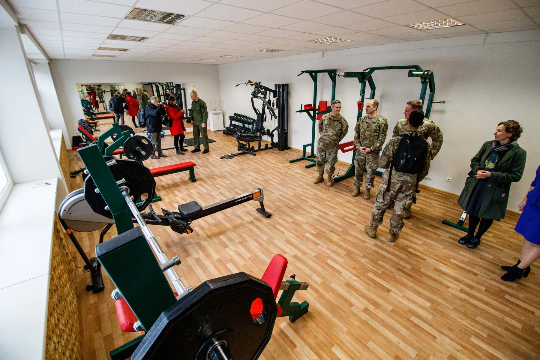 Generolo Povilo Plechavičiaus kadetų licėjuje renovuotos jėgos treniruoklių salės