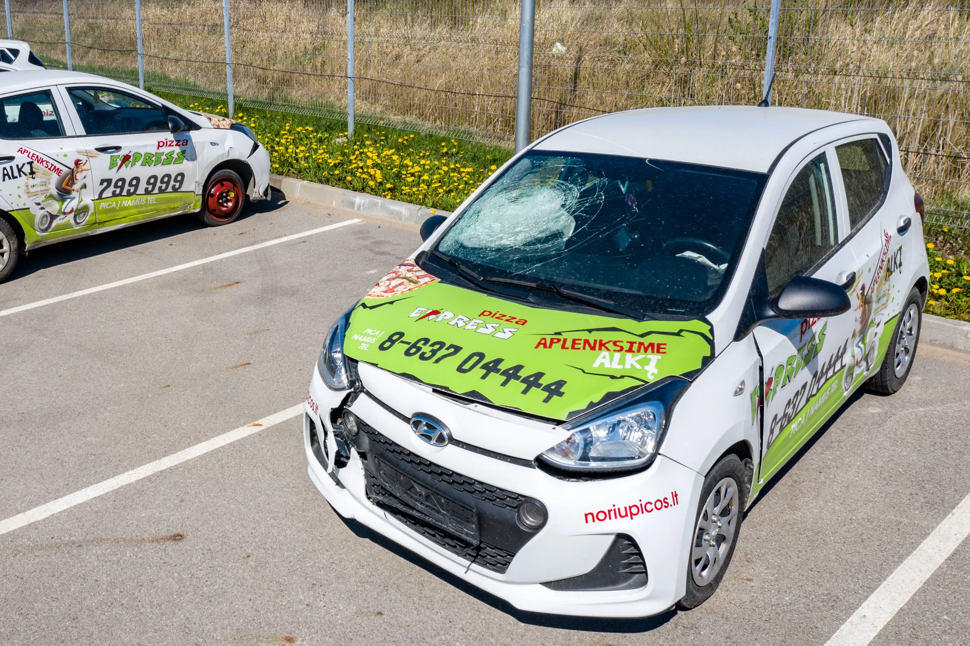 Picų išvežiotojų automobiliai