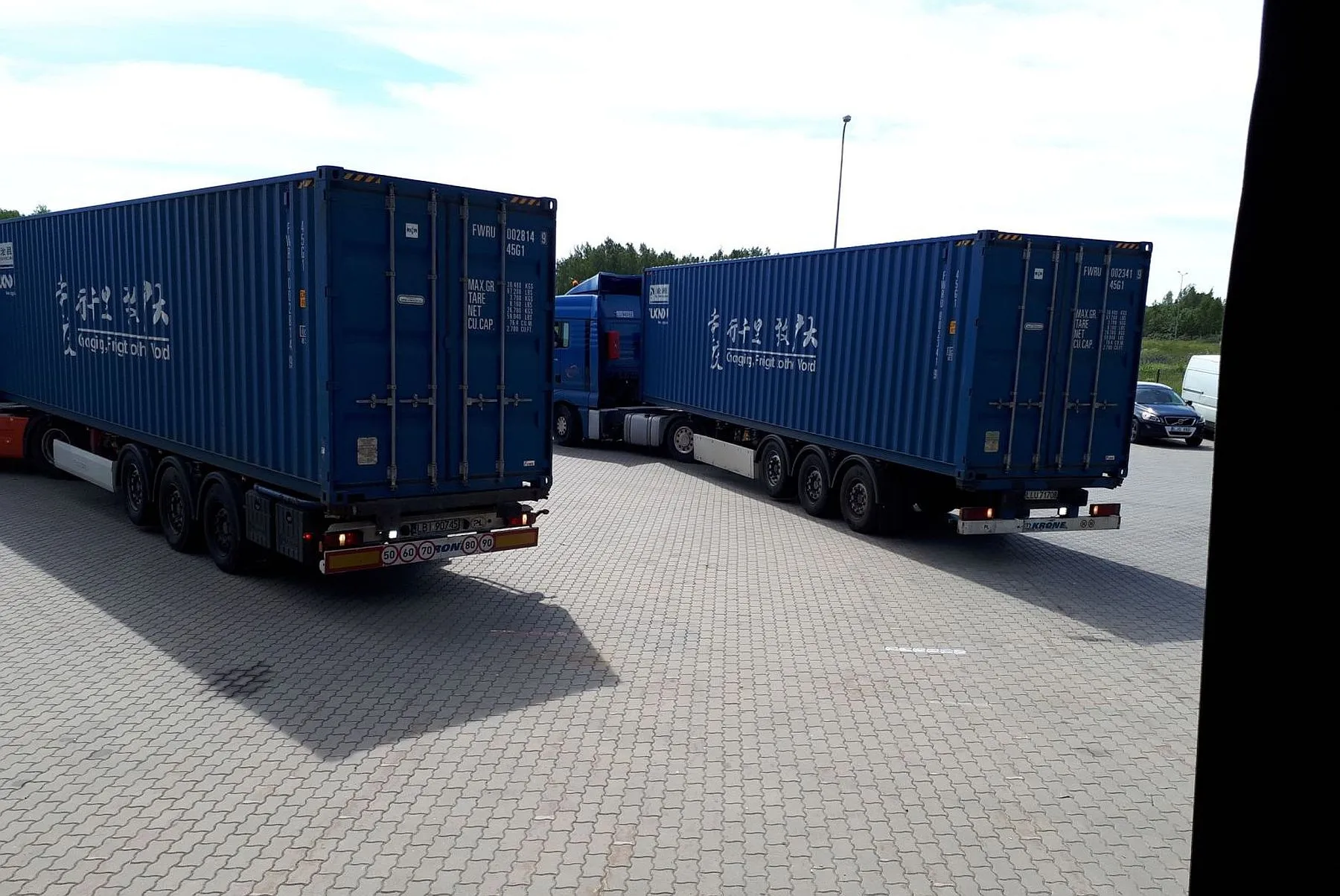 apsauginiai chalatai