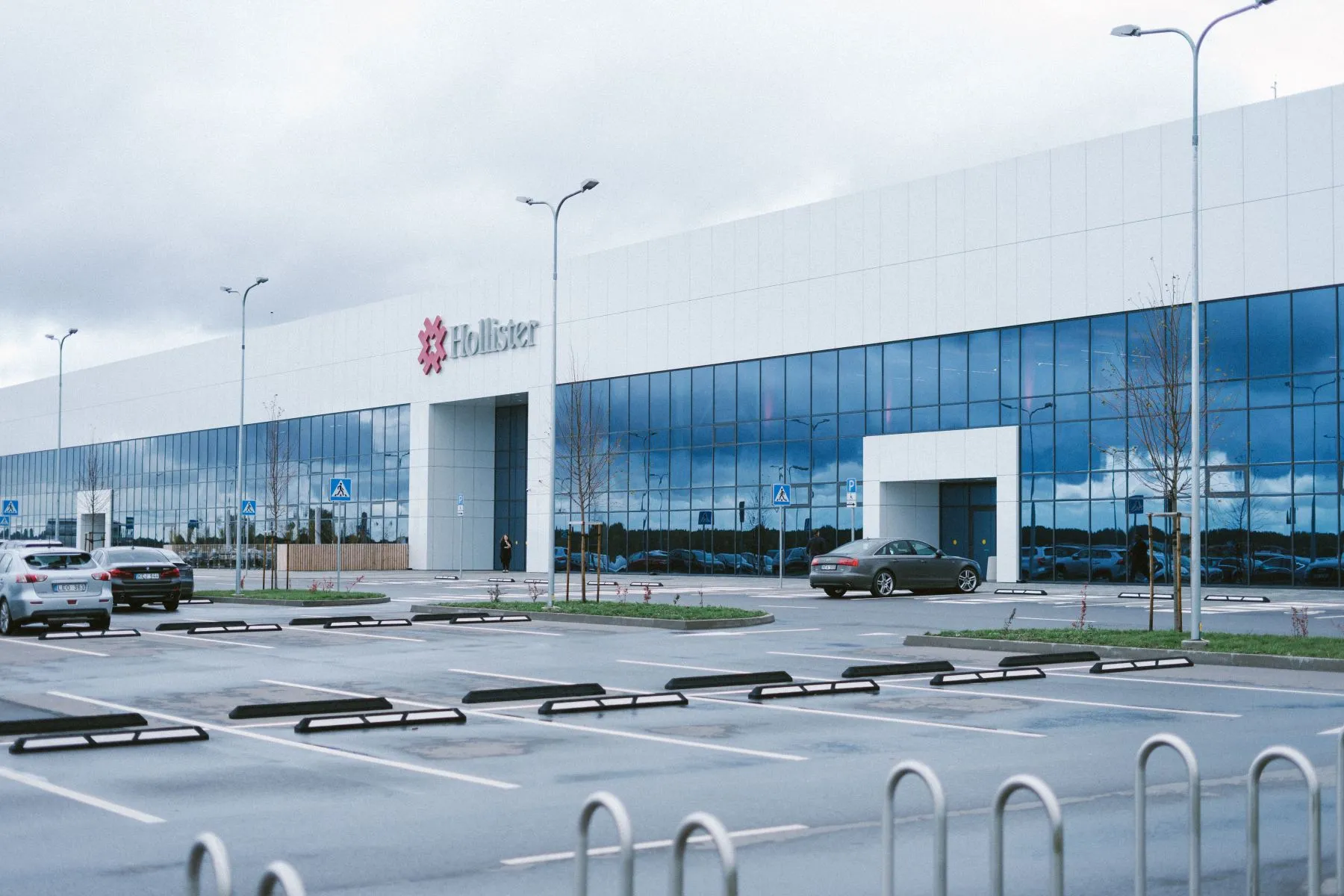 „Hollister Lietuva“ atidarė naują gamybos liniją (2)