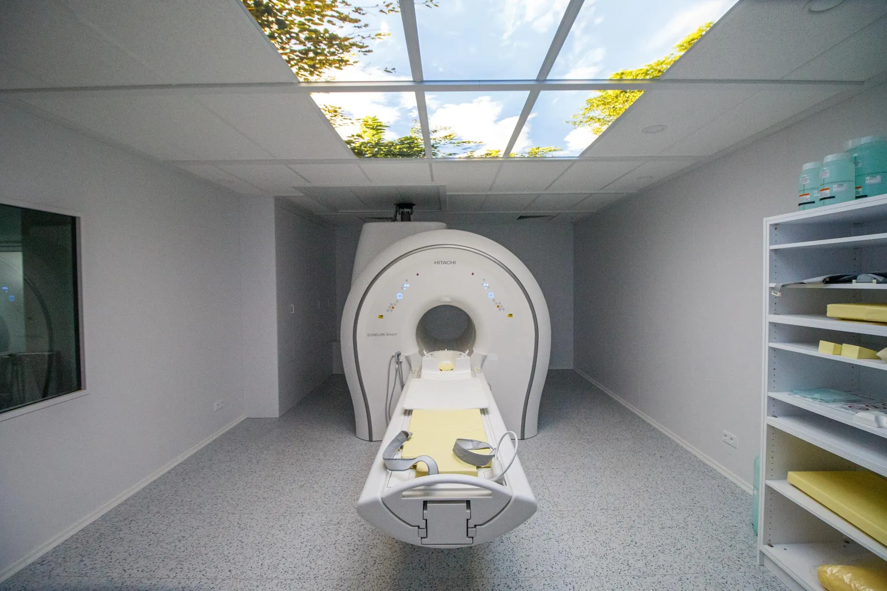 Kauno miesto poliklinikoje - naujas magnetinio rezonanso aparatas