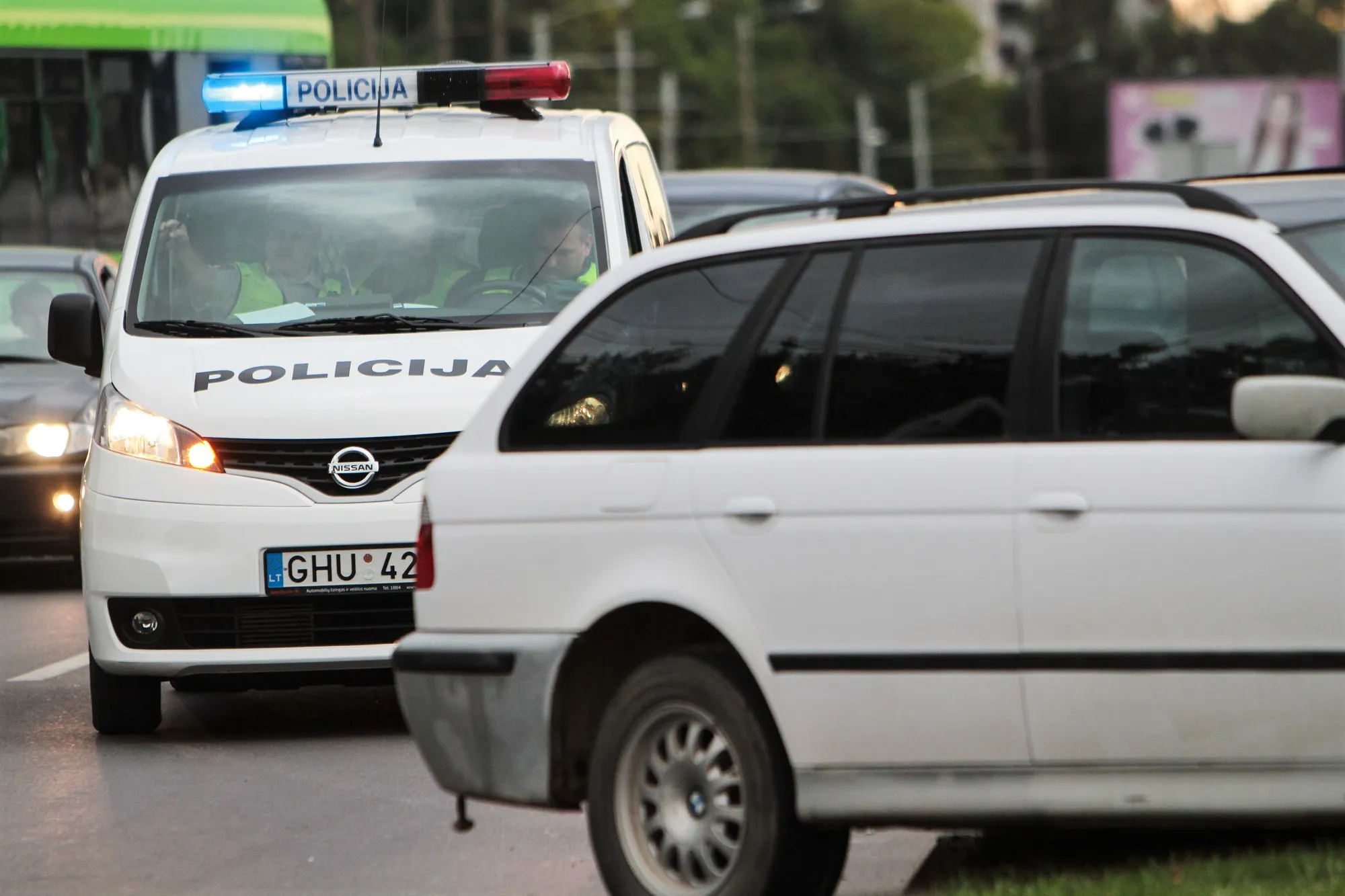 Policijos pareigūnai, „BMW“