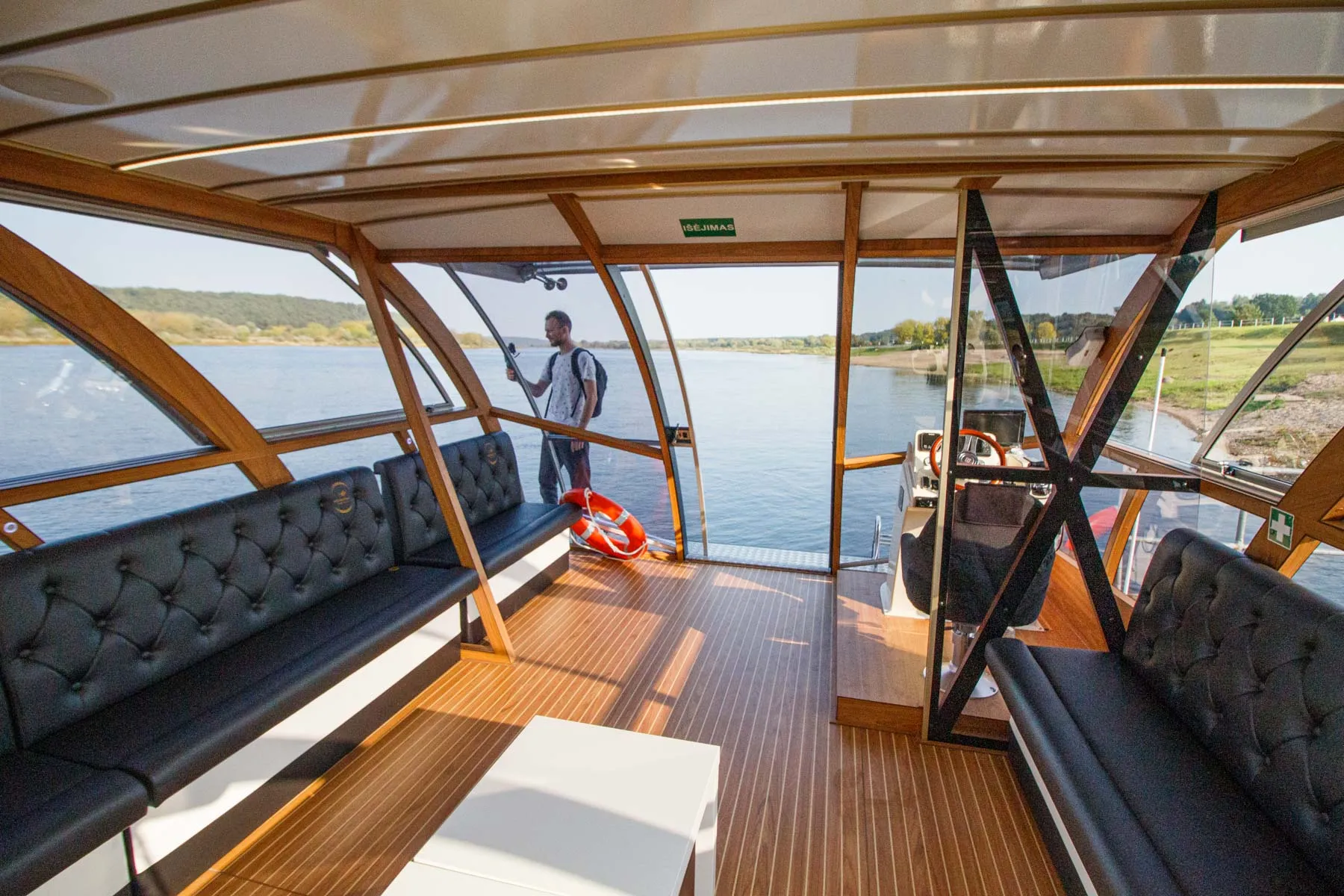 Keleivinis laivas-katamaranas „Zapyškis"