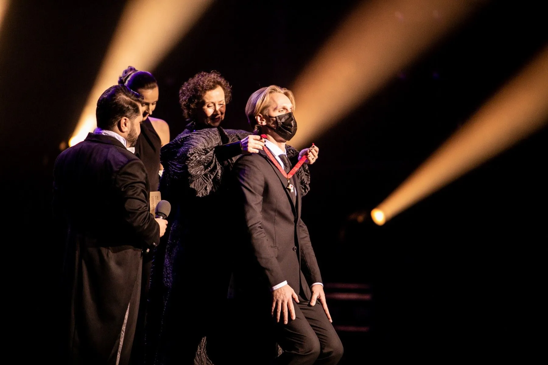 Įteikti „Auksiniai scenos kryžiai“