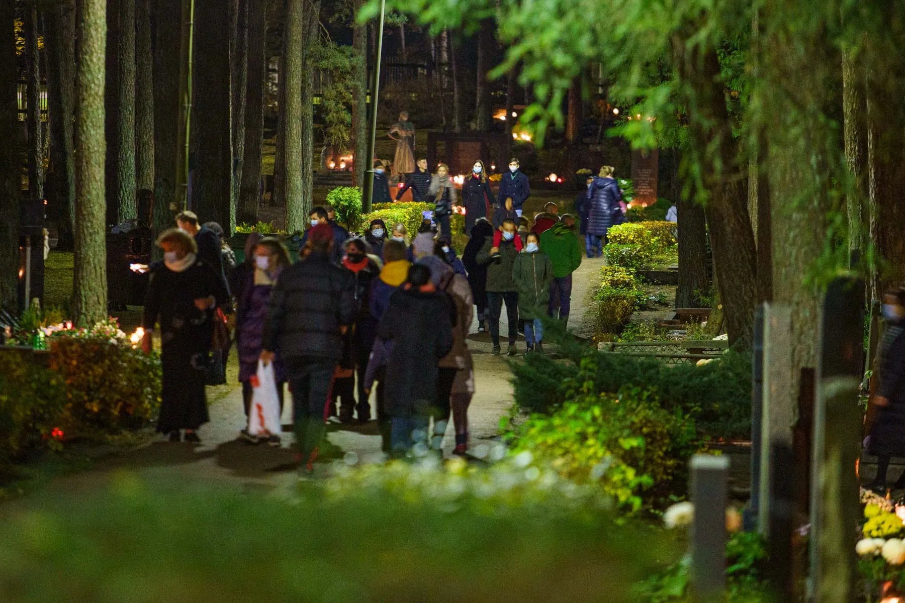 Kauno kapinės lapkričio 1-ąja