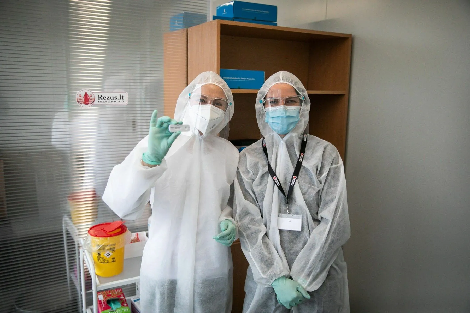Koronaviruso testavimas Vilniau oro uoste / DELFI nuotr.