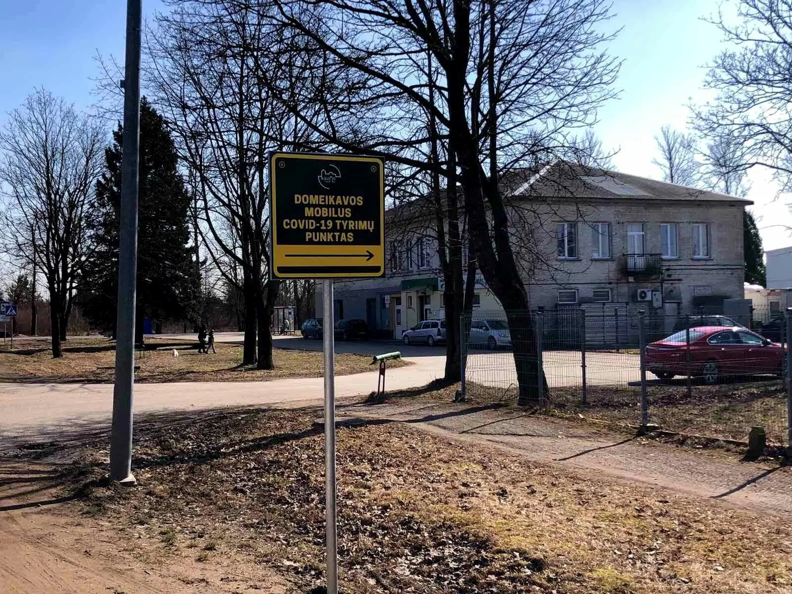 Mobilus COVID-19 patikros punktas Domeikavoje / Kauno rajono savivaldybės nuotr.