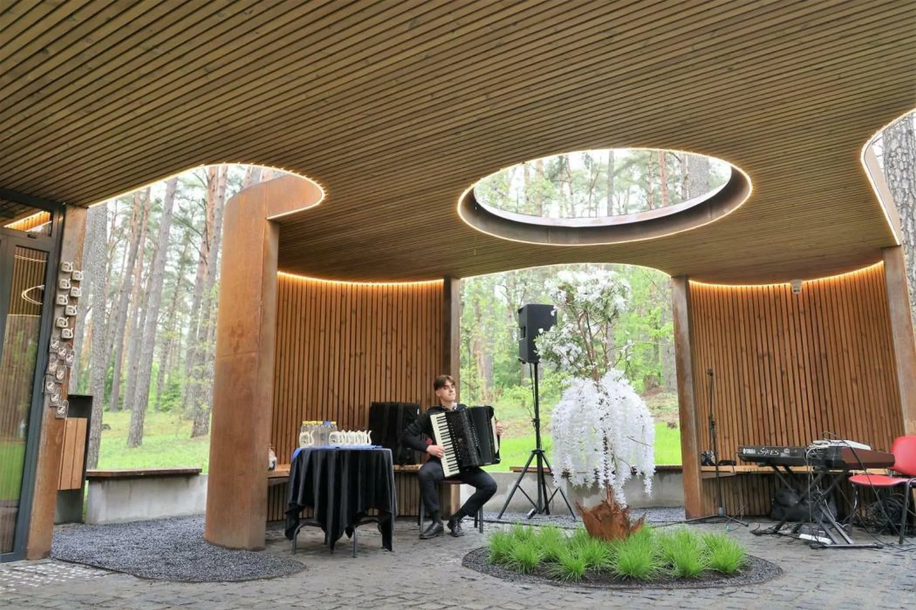 Kulautvoje atidaryta biuvetė, mineralinis vanduo