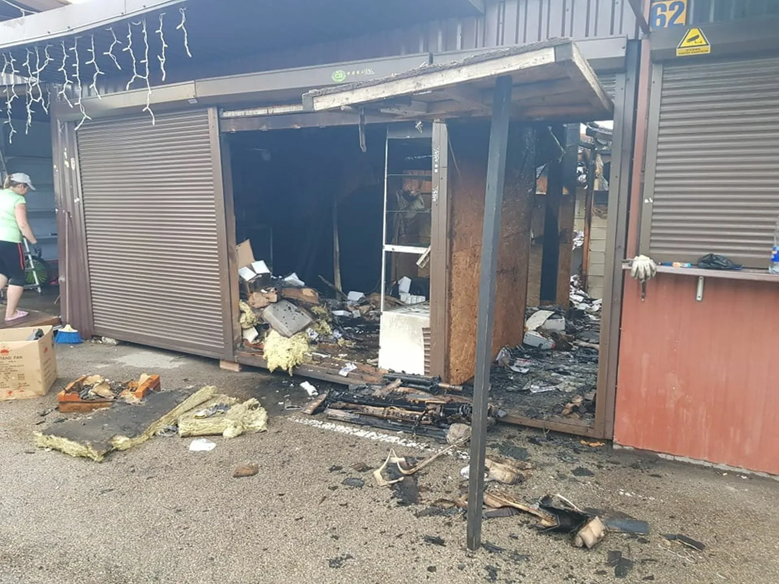 Degė Aleksoto turgaus kioskas / Skaitytojos nuotr.