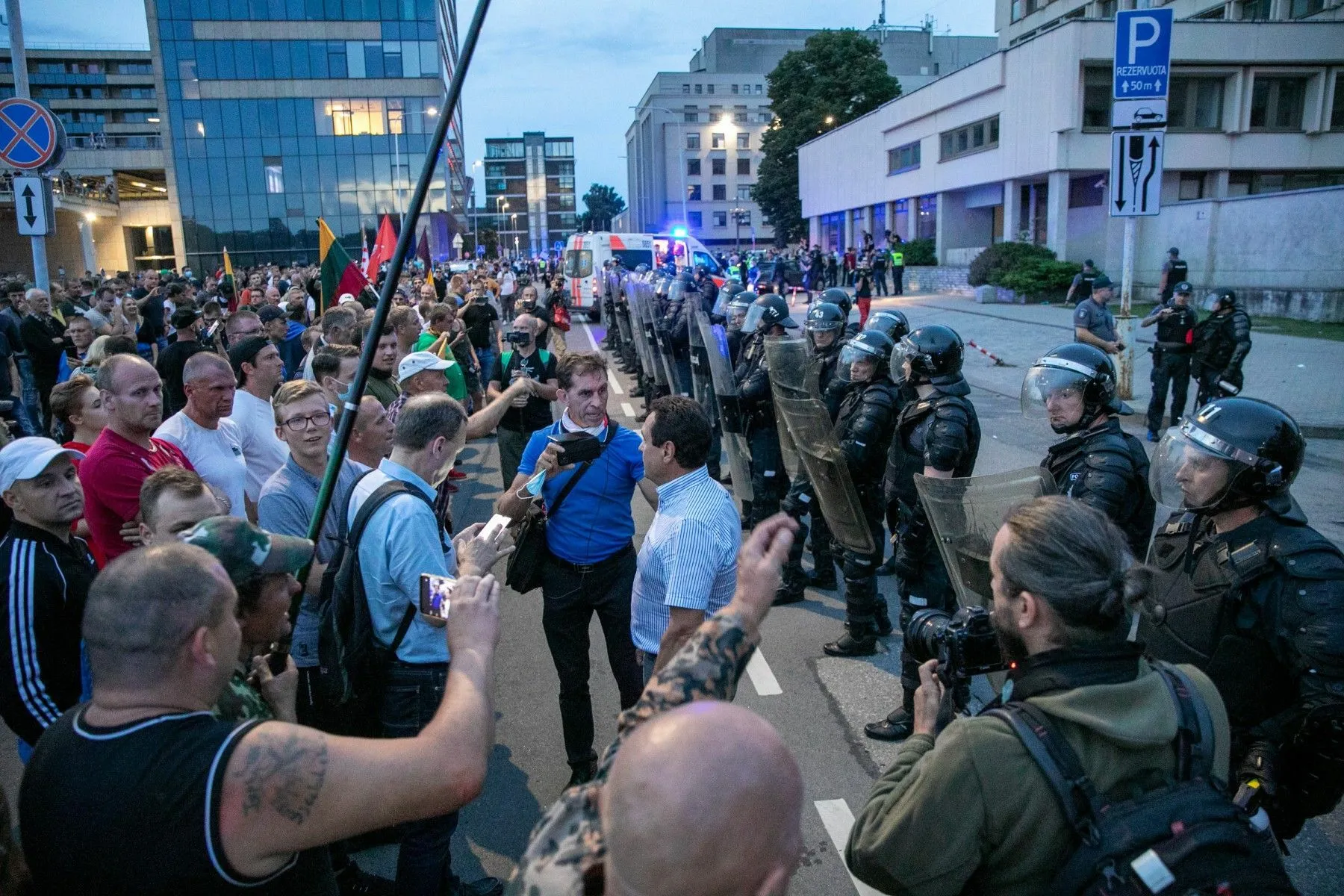 Riaušės prie Seimo / DELFI nuotr.