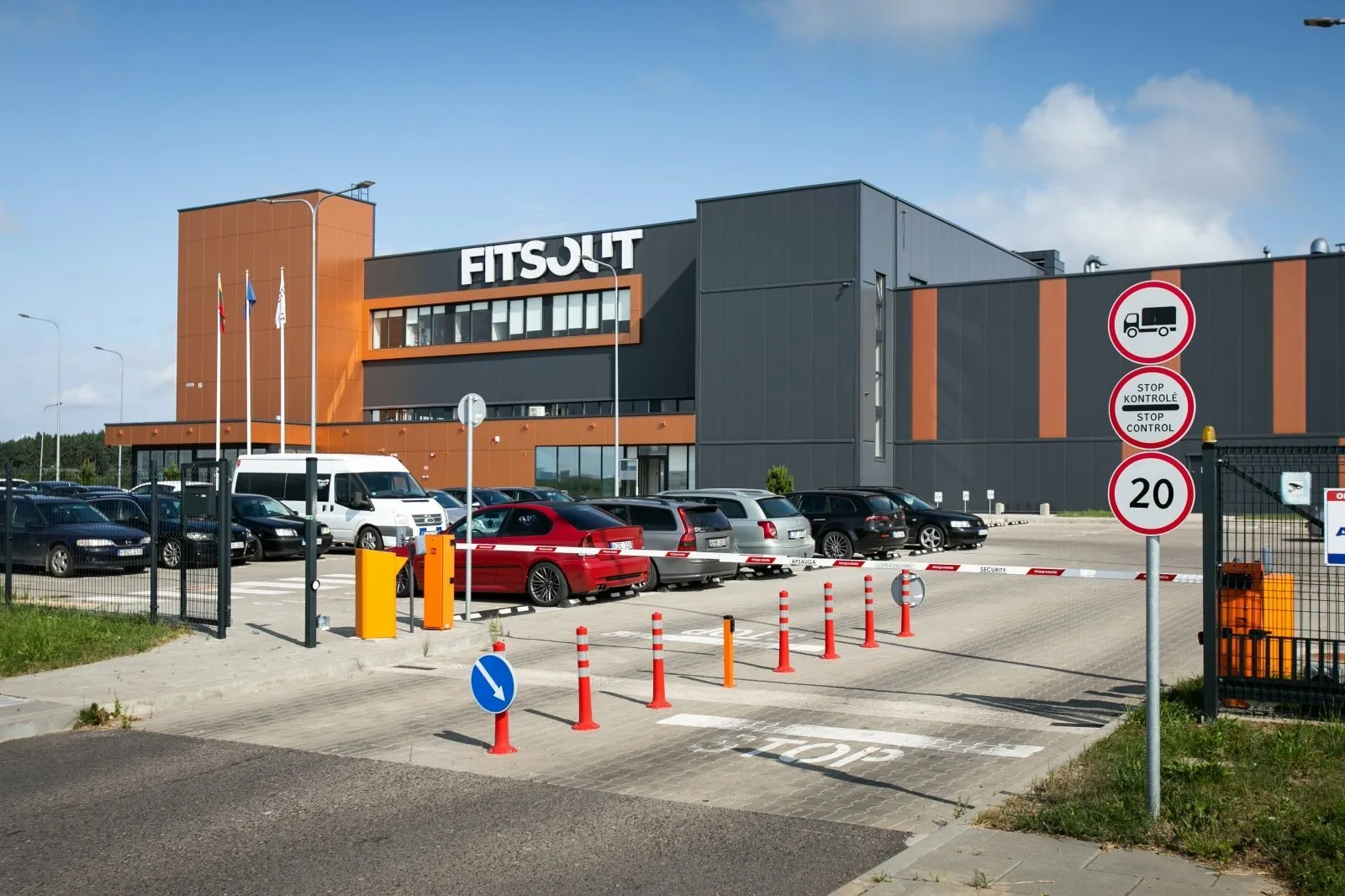 Įmonė „Fitsout“