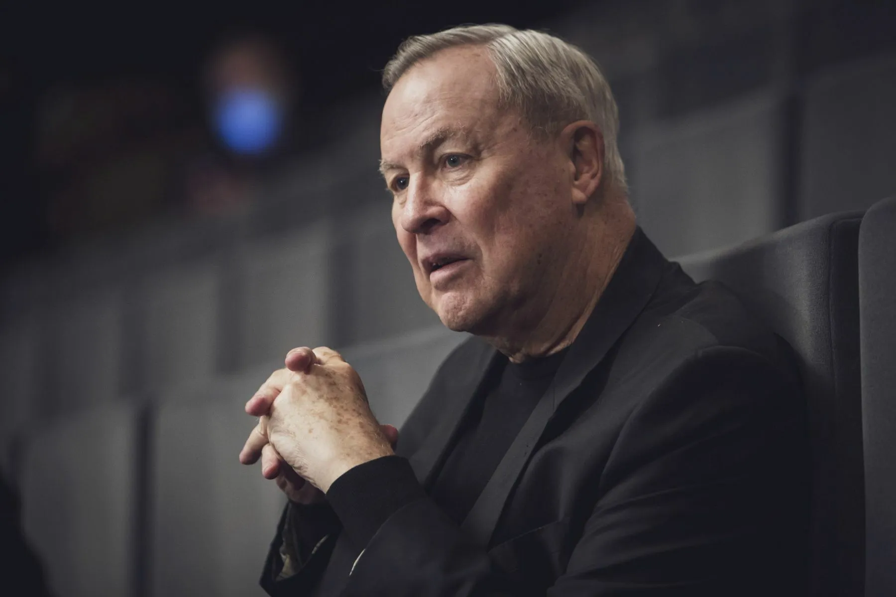 NKDT lankėsi Robert Wilson