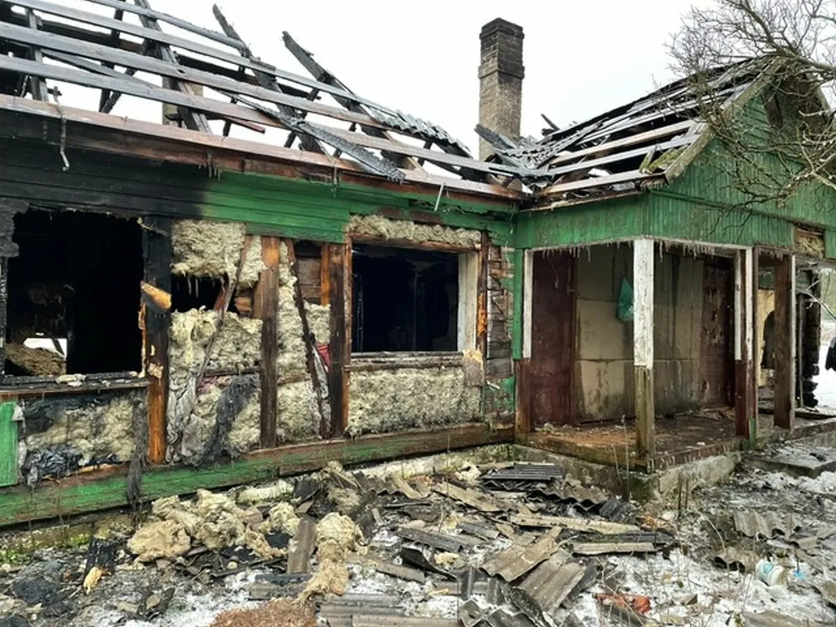 Gaisras, sudegęs namas, žuvo keturi žmonės