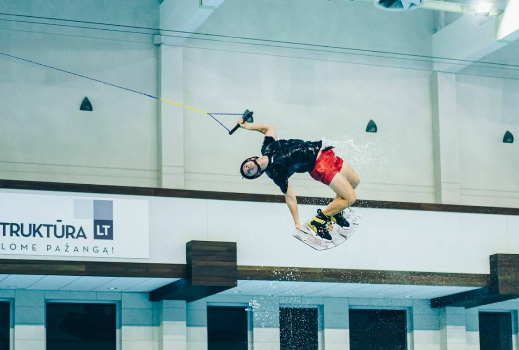 Vandenlenčių varžybos