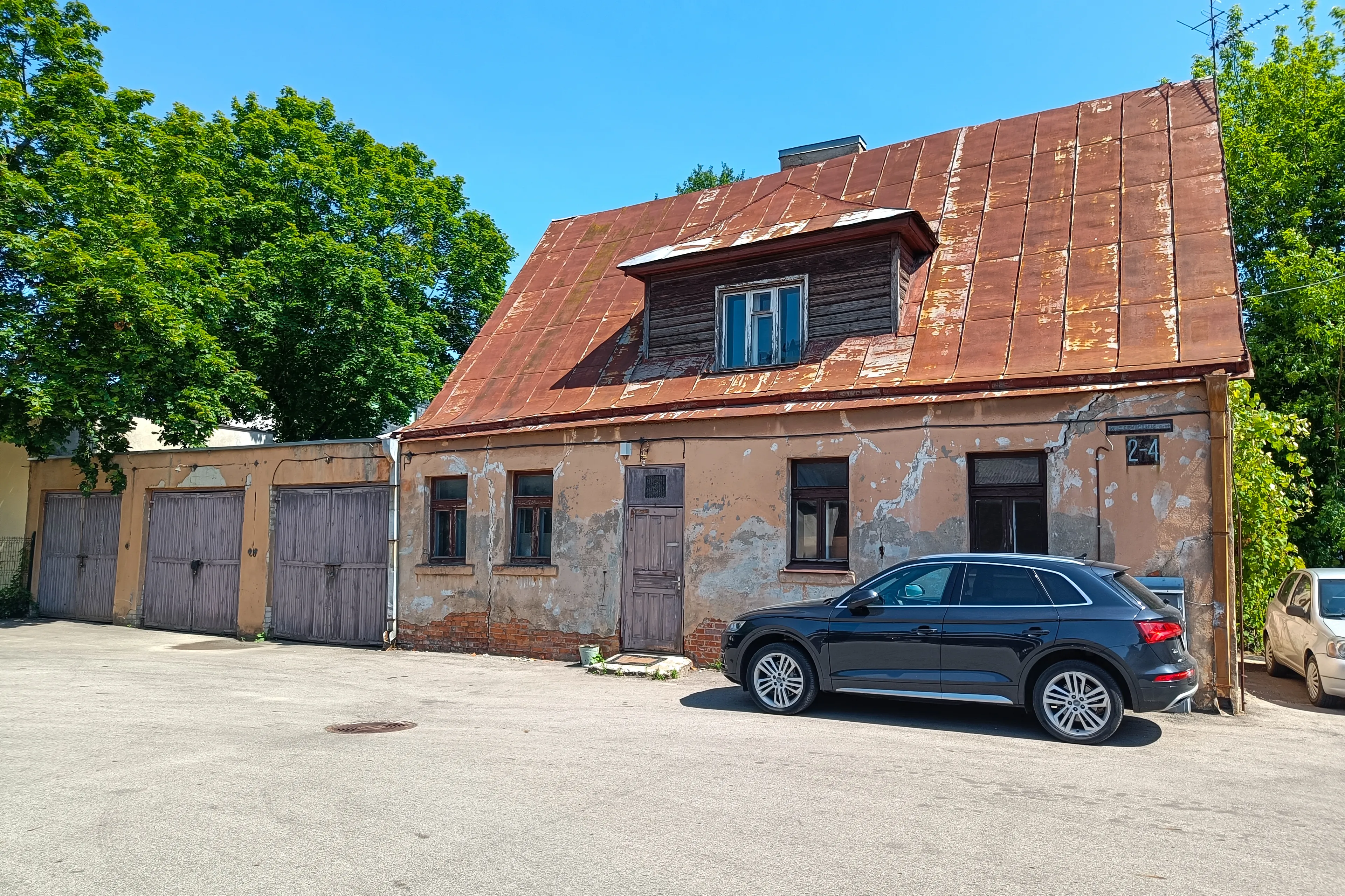 A. Mickevičiaus 2-4