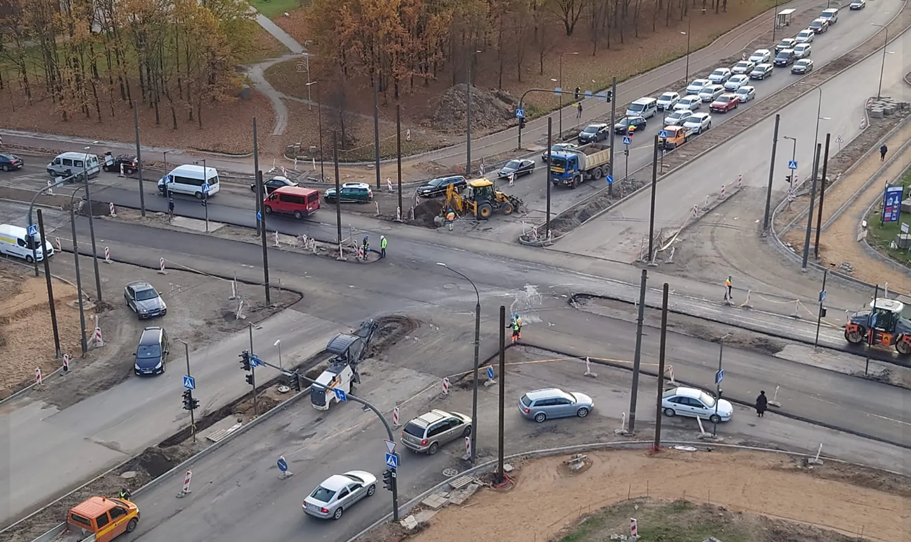 Ribojamas eismas P. Lukšio ir S. Žukausko sankryžoje