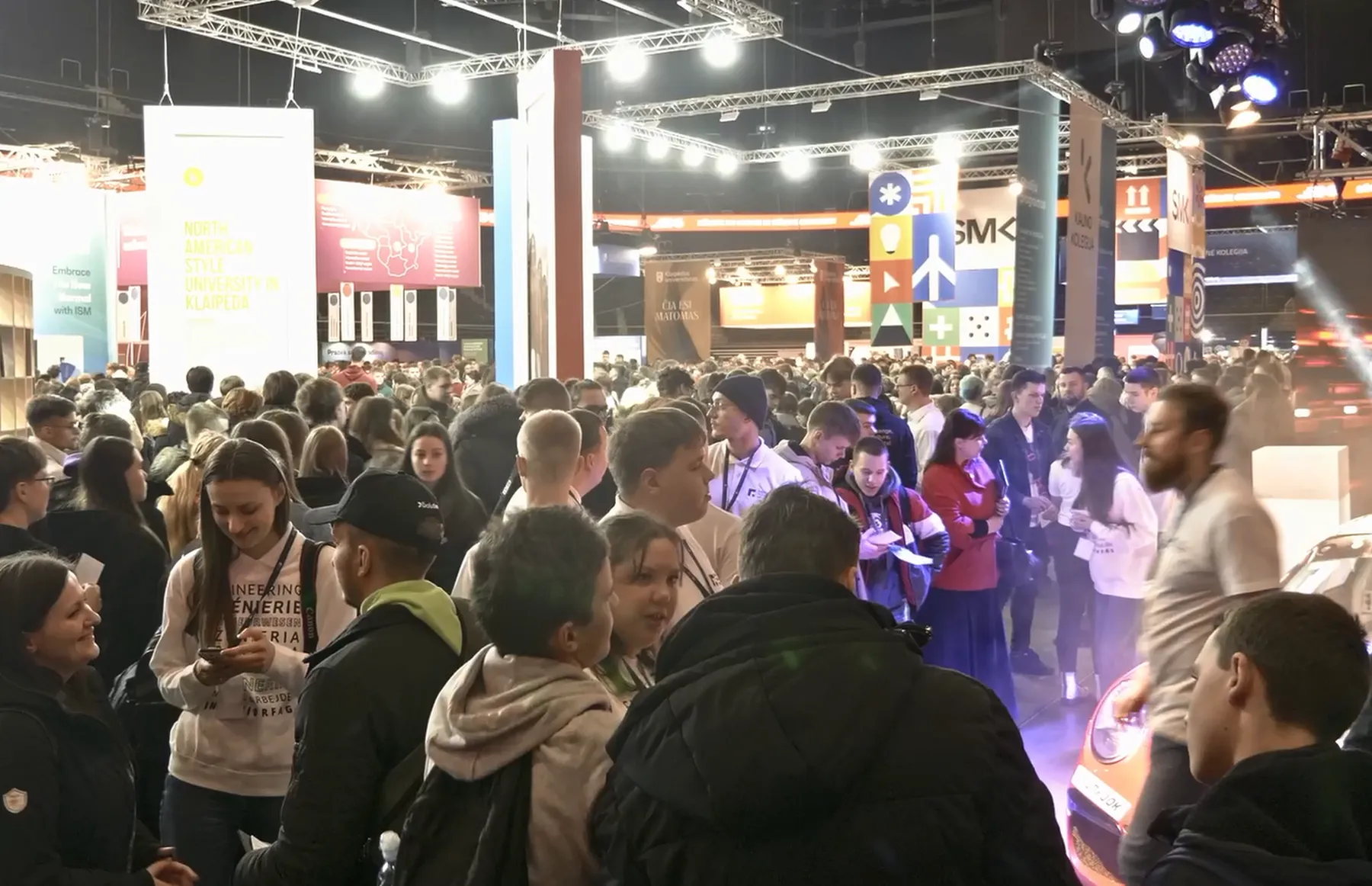 Aukštųjų mokyklų mugė